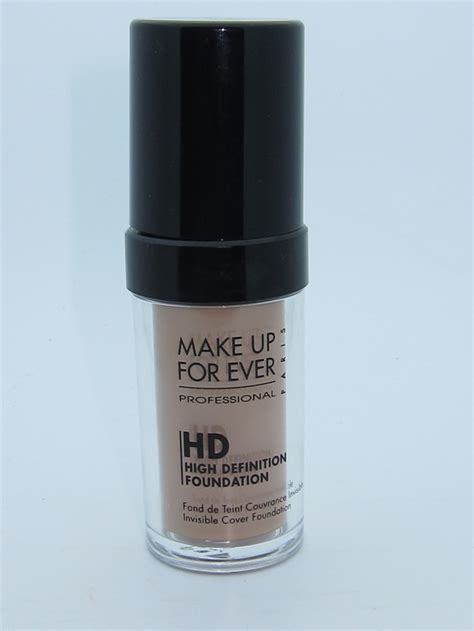 makeup forever high definition foundation.